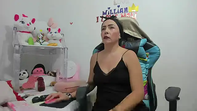 Snapshot of GatitaSexy_Hotwet4u chatting on 13, 12, 2024 GatitaSexy Hotwet4u online show from 13, 12, 2024