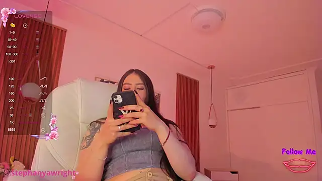 TiffanyWright online show from 14, 2, 2025