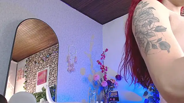 Cassie fletcher  online show from 4, 12, 2024