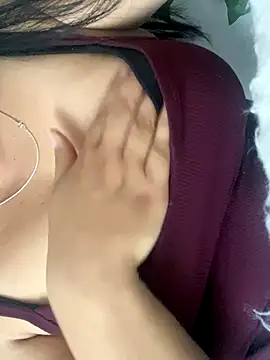 Snapshot of GreciaKMQ chatting on 1, 11, 2025 GreciaKMQ online show from 1, 11, 2025