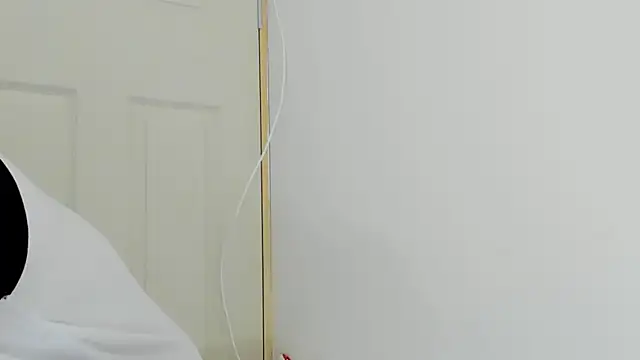 Snapshot of Beard_xox chatting on 18, 11, 2025 Beard xox online show from 18, 11, 2025