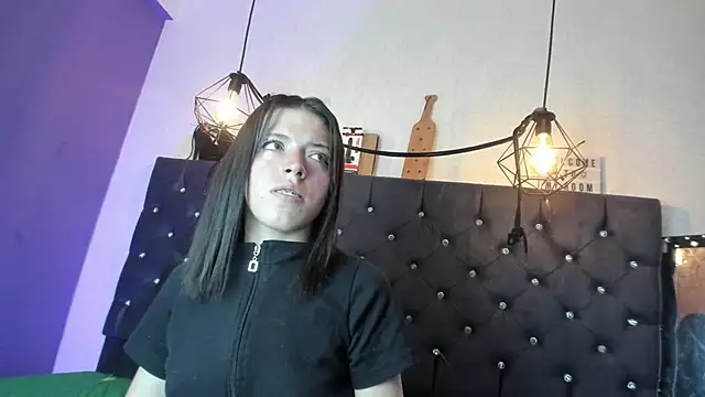 Vannesa gomezz online show from 5, 12, 2024