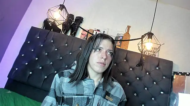 Vannesa gomezz online show from 5, 12, 2024