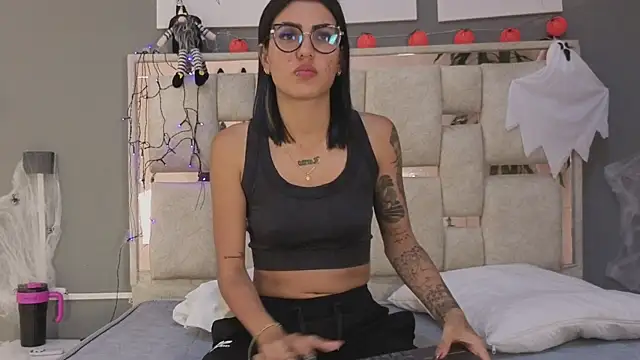 Saraa lov online show from 25, 10, 2025