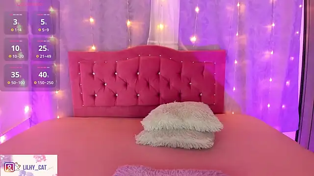 Snapshot of Wild_lilhy chatting on 8, 1, 2025 Wild lilhy online show from 8, 1, 2025