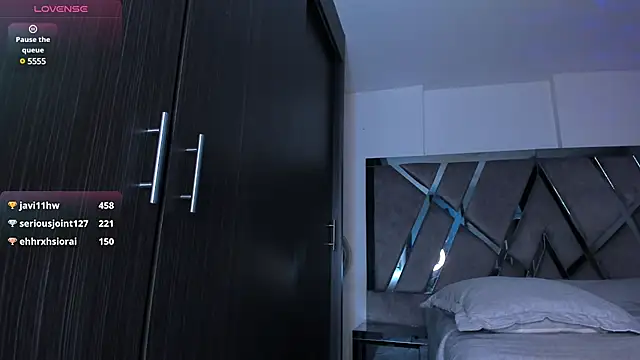 samaay07  online show from 27, 1, 2025