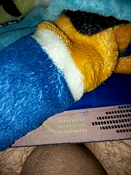 Snapshot of slawlargo01 chatting on 5, 3, 2026 slawlargo01 online show from 5, 3, 2026