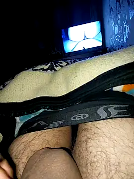 Snapshot of slawlargo01 chatting on 6, 3, 2026 slawlargo01 online show from 6, 3, 2026