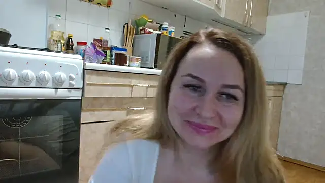 Vika  online show from 6, 3, 2025