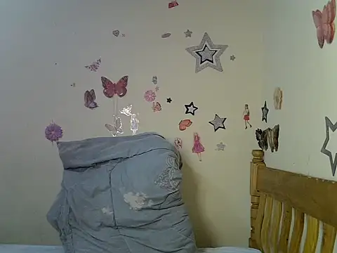 Pretty tiffany online show from 18, 3, 2025