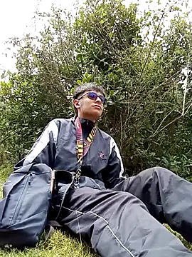 Cuervo maniaco online show from 8, 10, 2025