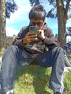 Cuervo maniaco online show from 4, 2, 2026