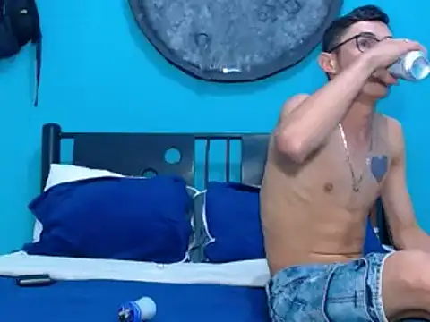 Snapshot of Dirtymatthew chatting on 24, 2, 2025 Dirtymatthew online show from 24, 2, 2025