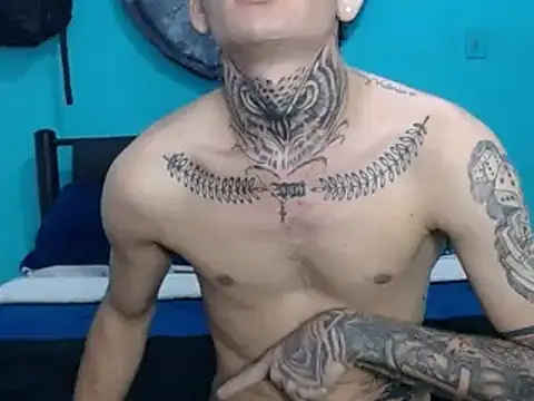 Snapshot of Dirtymatthew chatting on 8, 3, 2025 Dirtymatthew online show from 8, 3, 2025