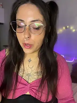 Mizztikaa online show from 29, 4, 2026