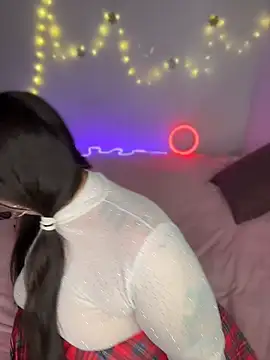 Mizztikaa online show from 11, 5, 2026