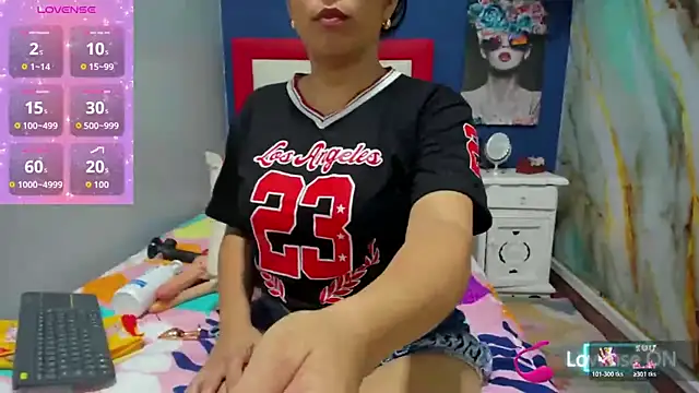  angeline love online show from 3, 3, 2026