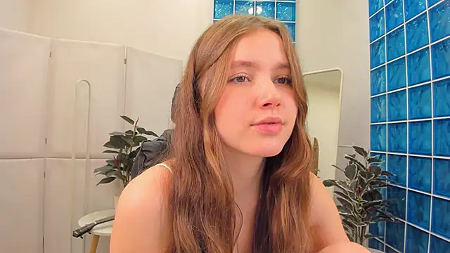 Snapshot of MaryannSoftt chatting on 24, 2, 2025 MaryannSoftt online show from 24, 2, 2025