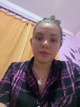 Snapshot of eva_y_marcelo chatting on 24, 1, 2025 eva y marcelo online show from 24, 1, 2025