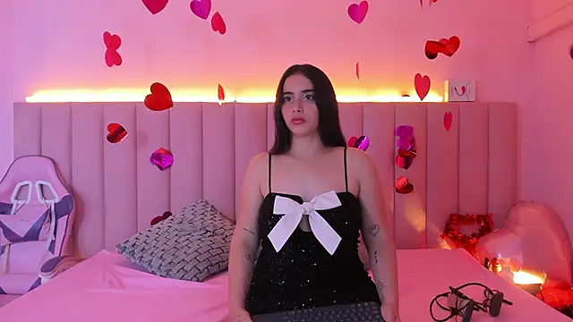 Snapshot of SophieRoyals chatting on 14, 2, 2025 SophieRoyals online show from 14, 2, 2025