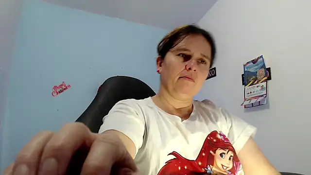 victoria jones online show from 14, 3, 2026