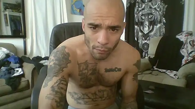 JohnnyDeep187 online show from 5, 11, 2025