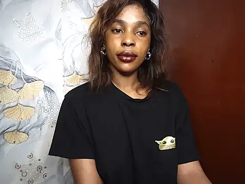 Snapshot of _Gyy_ chatting on 6, 10, 2025 Gyy online show from 6, 10, 2025