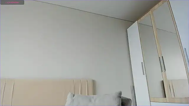 Snapshot of sweety_vikky chatting on 6, 1, 2025 sweety vikky online show from 6, 1, 2025