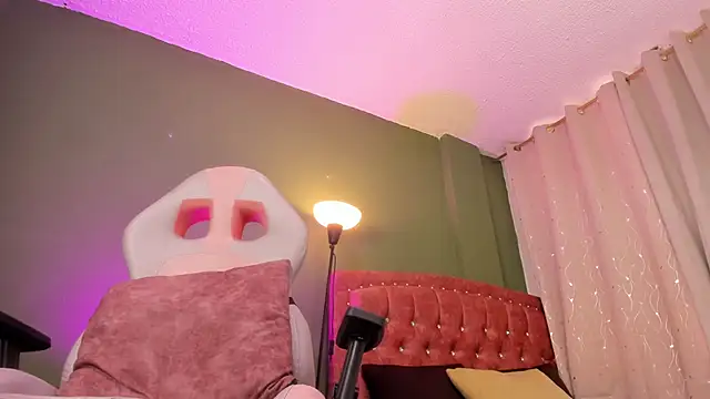 Snapshot of Zara_dulce chatting on 29, 11, 2025 Zara dulce online show from 29, 11, 2025