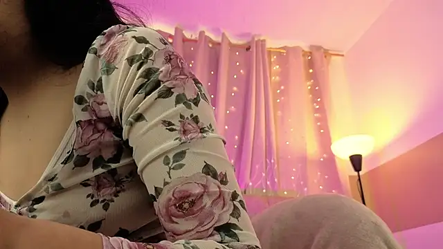 Snapshot of Zara_dulce chatting on 16, 6, 2026 Zara dulce online show from 16, 6, 2026