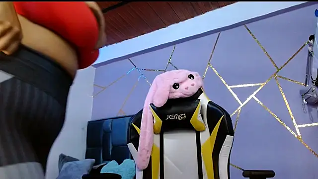 Cute ash online show from 3, 7, 2026