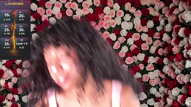 Ariella Ruiz online show from 7, 1, 2025