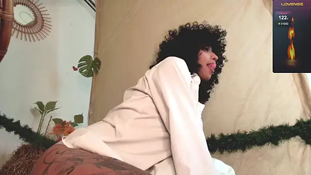 Ariella Ruiz online show from 31, 1, 2026