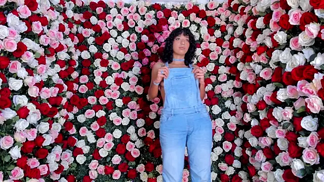 Ariella Ruiz online show from 10, 2, 2026