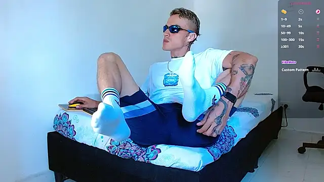 bray hotboy777 online show from 28, 9, 2025