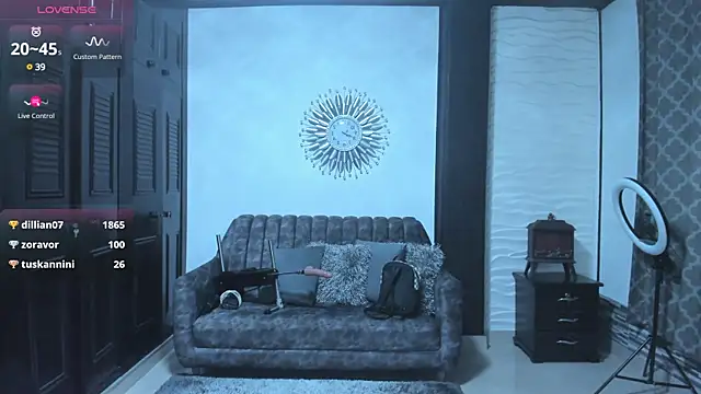 EroticAzir online show from 17, 12, 2024