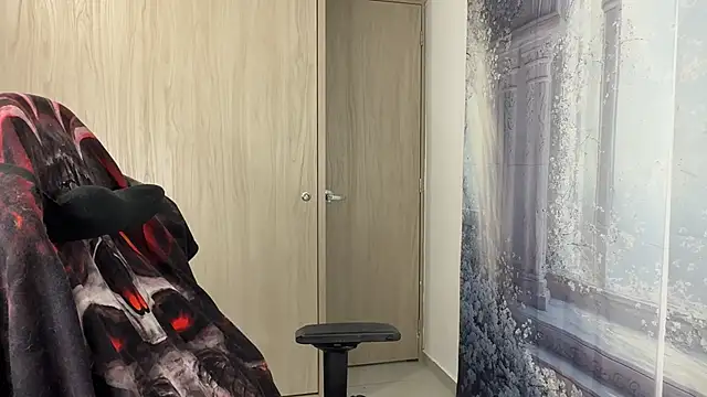 Snapshot of gabriel__manson chatting on 23, 10, 2025 gabriel  manson online show from 23, 10, 2025