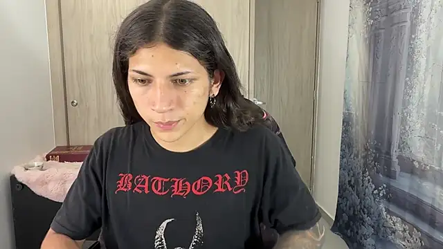 Snapshot of gabriel__manson chatting on 29, 10, 2025 gabriel  manson online show from 29, 10, 2025