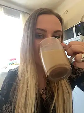 Snapshot of OlgaBuzzz chatting on 12, 3, 2025 OlgaBuzzz online show from 12, 3, 2025