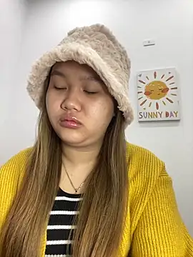 Odette68 online show from 29, 11, 2025