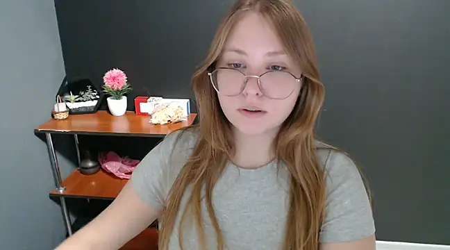 Snapshot of lady_minx chatting on 5, 12, 2024 lady minx online show from 5, 12, 2024