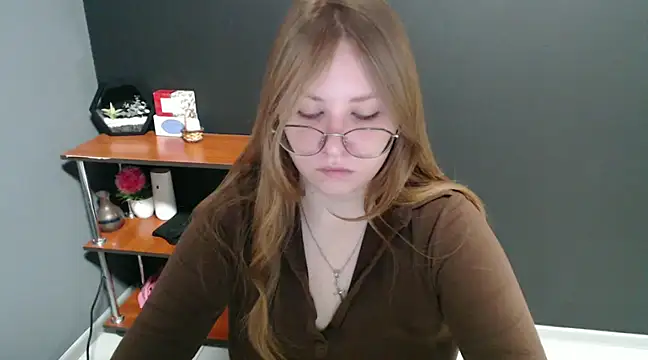 Snapshot of lady_minx chatting on 10, 1, 2025 lady minx online show from 10, 1, 2025