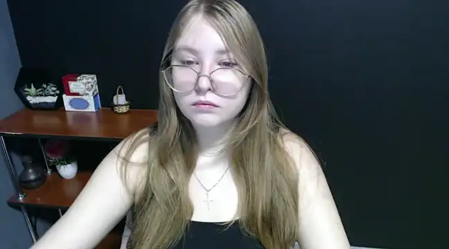 Snapshot of lady_minx chatting on 24, 1, 2025 lady minx online show from 24, 1, 2025