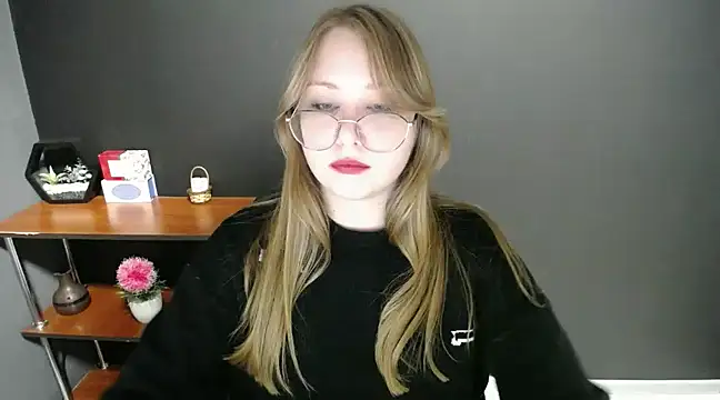 Snapshot of lady_minx chatting on 6, 2, 2025 lady minx online show from 6, 2, 2025
