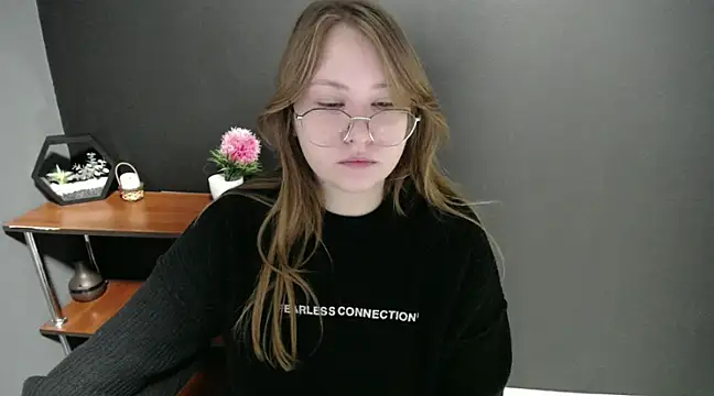 Snapshot of lady_minx chatting on 20, 2, 2025 lady minx online show from 20, 2, 2025