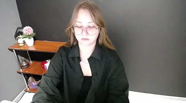 Snapshot of lady_minx chatting on 26, 2, 2025 lady minx online show from 26, 2, 2025