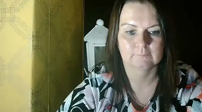 Snapshot of DoreenLips chatting on 3, 12, 2024 DoreenLips online show from 3, 12, 2024