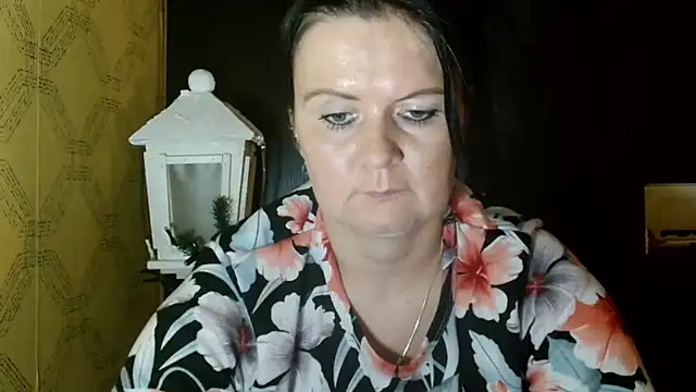 Snapshot of DoreenLips chatting on 9, 12, 2024 DoreenLips online show from 9, 12, 2024