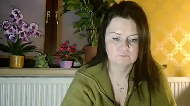 Snapshot of DoreenLips chatting on 13, 2, 2025 DoreenLips online show from 13, 2, 2025