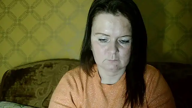 Snapshot of DoreenLips chatting on 20, 2, 2025 DoreenLips online show from 20, 2, 2025